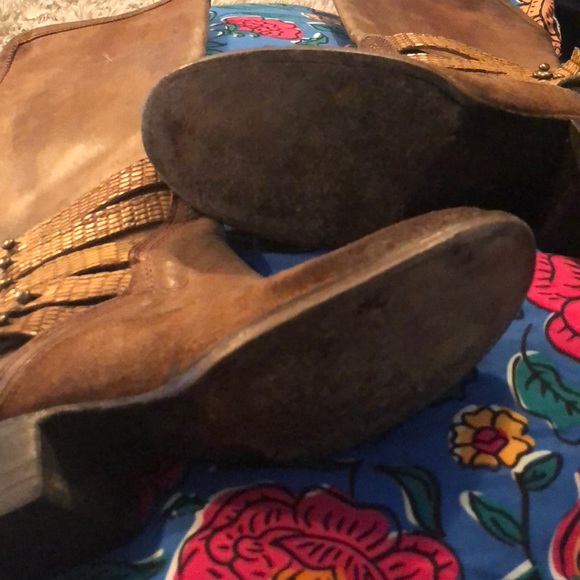 Freebird been Moro boot!!!! So cute, lightly used! - Picture 2 of 3